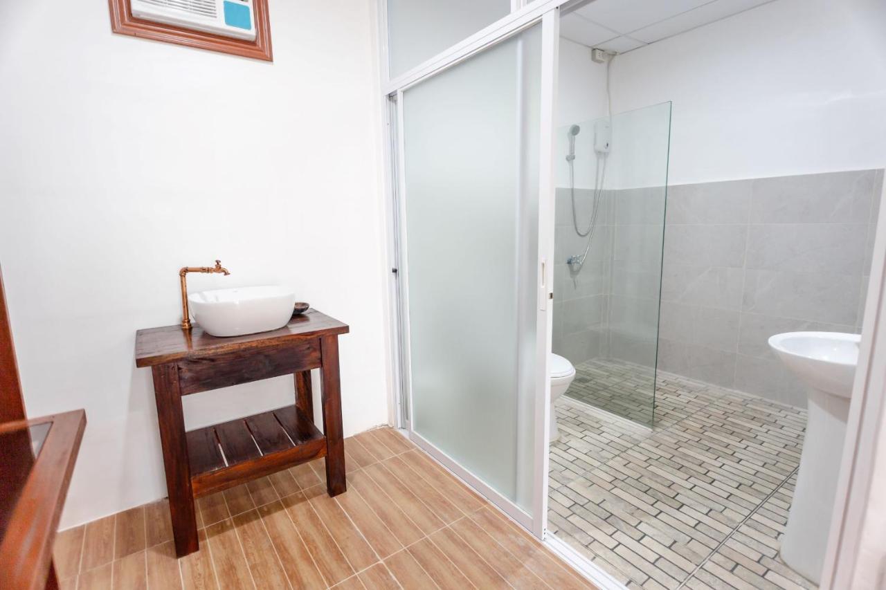 Madison Garden And Residences Panglao Exterior foto