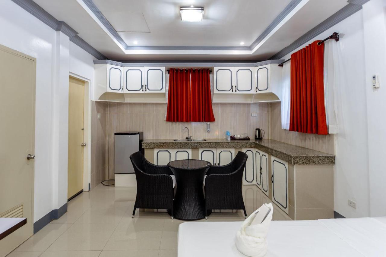 Madison Garden And Residences Panglao Exterior foto